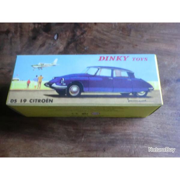 dinky toys DS 19