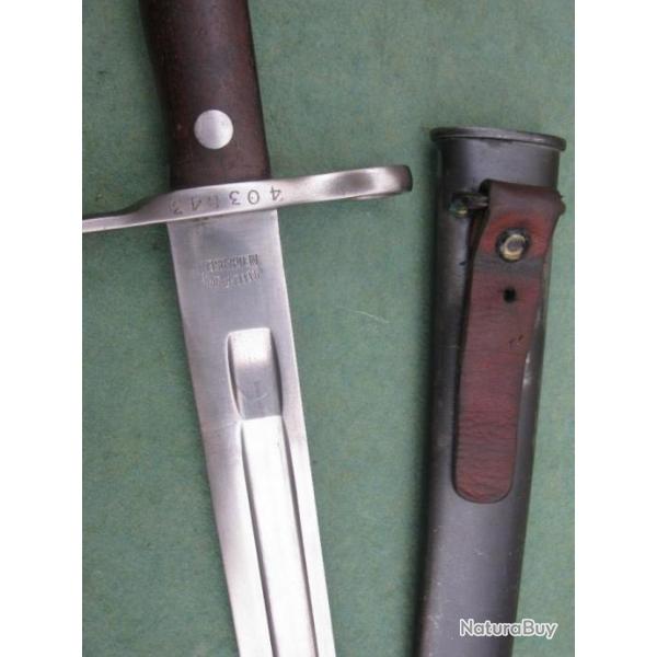 Baionnette Suisse mod�le 1911  Modifi�e Nouvelle lame goutti�re en deux parties