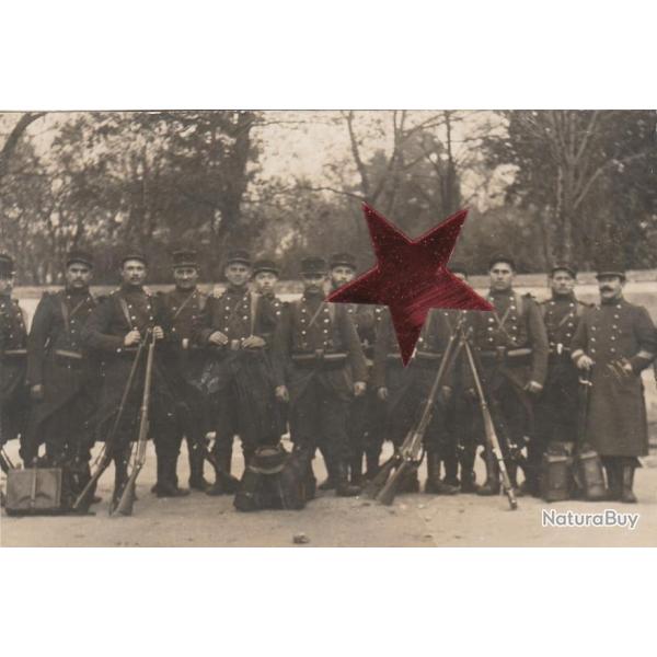 CPA -Carte Photo Groupe de Militaires- N�339