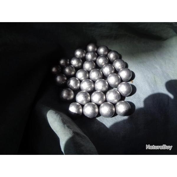 50 Balles ronde hyper-sph�rique Calibre 58 ( .575 - 14,61mm ) 18,47 grammes , roul�es graphit�es