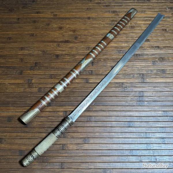 TR�S BEAU SABRE DHA ASIE SIAM LAME NIELL�E D'ARGENT ET SIGN�E