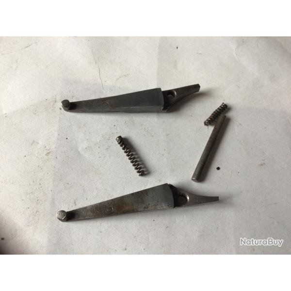 VENDU PAR LE-CUIRASSIER  PAIRE DE G�CHETTES JUXTAPOS� LE COSTO D�RIVE ROBUST MANUFRANCE CAL12