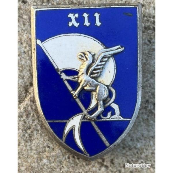 XII� Brigade M�canis�e, �mail, dos guilloch�, bol�ro grav�