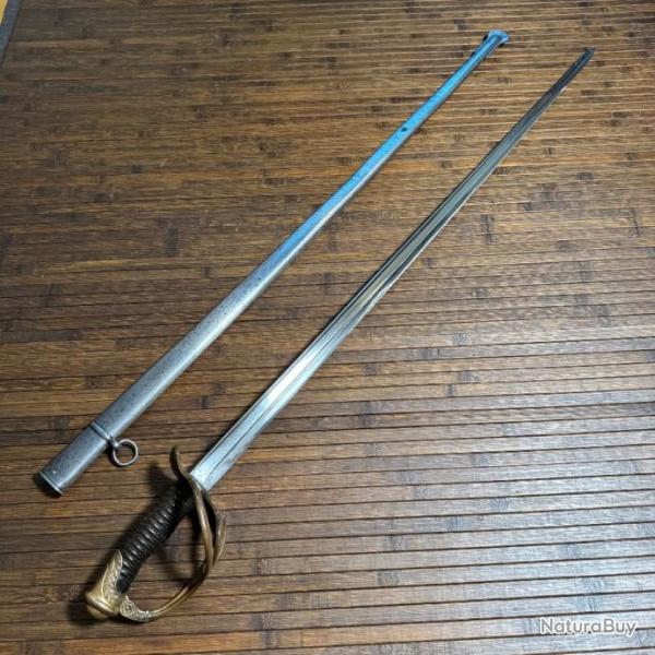 PAS COURANT SABRE D'OFFICIER DE CAVALERIE 1883  MANUFACTURE D'ARMES DE CHATELLERAULT AO�T 1883