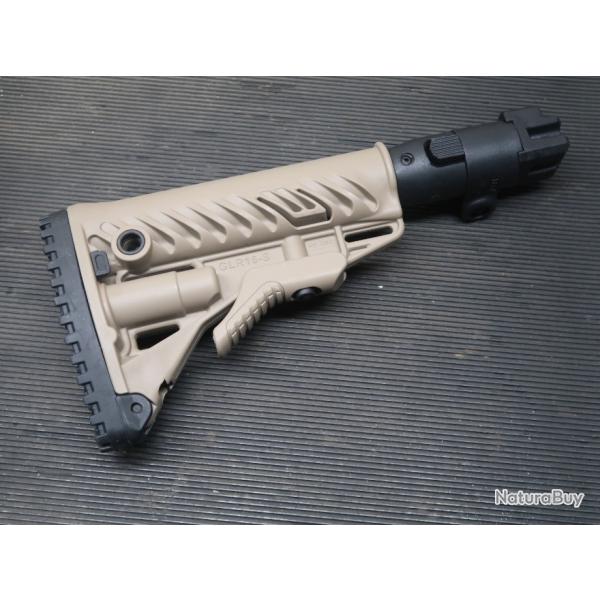 Crosse Flat Dark Earth pliante avec joint en polym�re FAB Defense M4-AK P pour AKM REF 62/2024