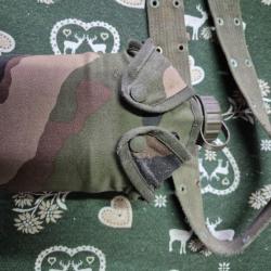 Gourde ,quart, gamelle et ceinture famas