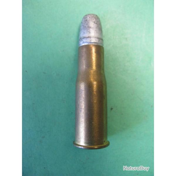 Une cartouche 10,4 x 42 R Suisse centrale M+FA Altdorf Martini Schutzen Poudre noire