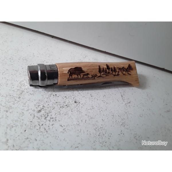 10619 COUTEAU PLIANT OPINEL N�8 MANCHE GRAVEE SANGLIER NEUF