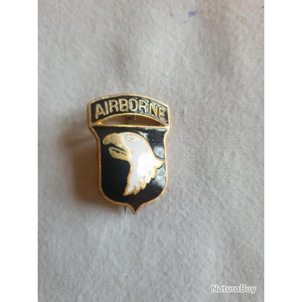 PIN'S 101� AB  m�tal �maill�  Q1