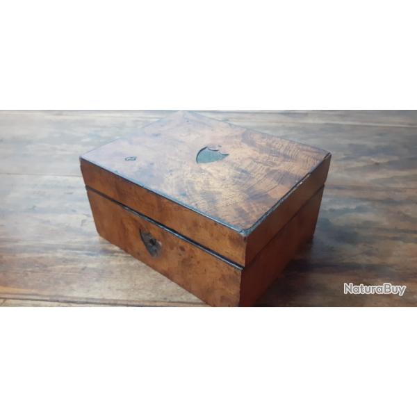 Coffret ancien   pour  pistolet et r�volver  colt  Derringer Lady Smith  pocket   C