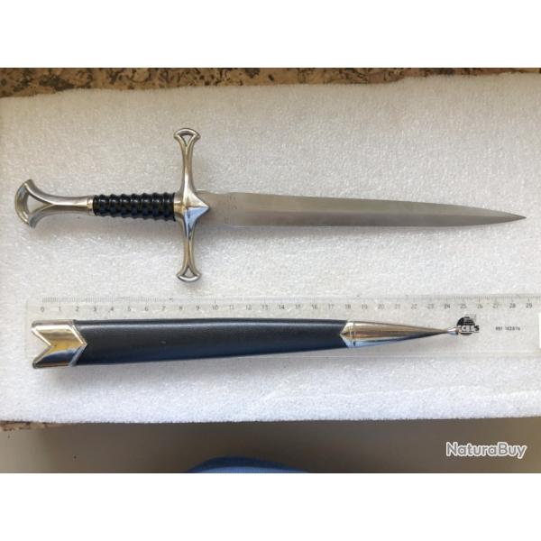 Dague d�coratif du PUY DU FOU (C.122)