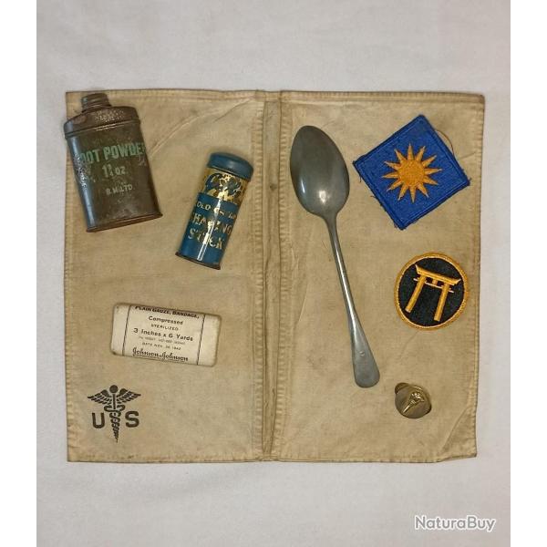 US Army M�dic Red Crosse souvenir insignes �quipement soldat WW2