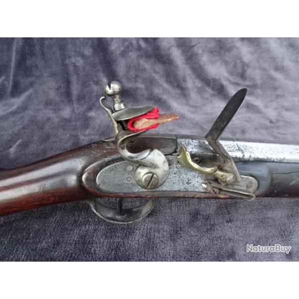 Beau fusil a silex r�glementaire Belge
