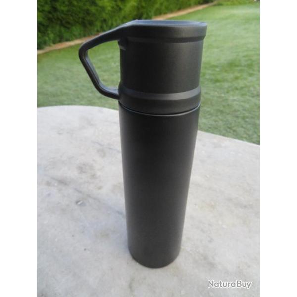 Bouteille Thermo isotherme 500 ml - JAMAIS UTILISE - NEUVE dans son emballage d'origine