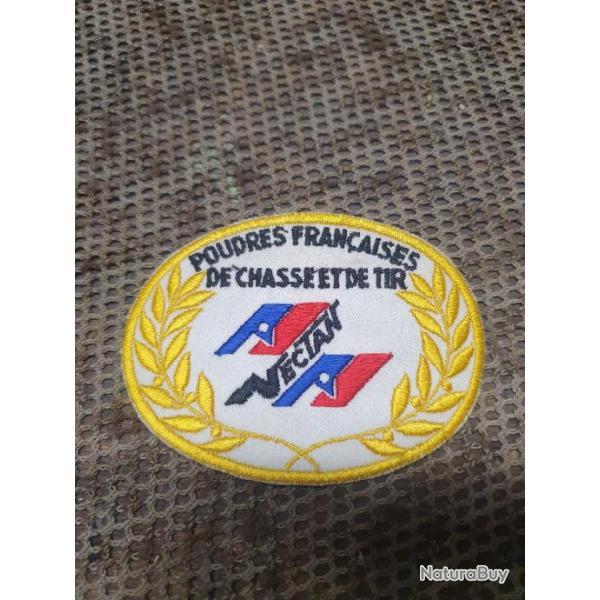 �cusson en tissus brod� de la marque de poudre VECTAN