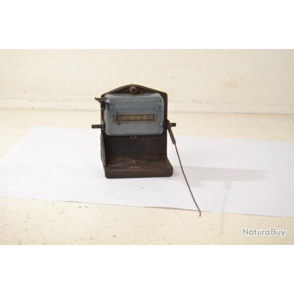Compteur automatique ou manuel / porte / usine vintage, ancien. Indicateur de passage. D�co usine