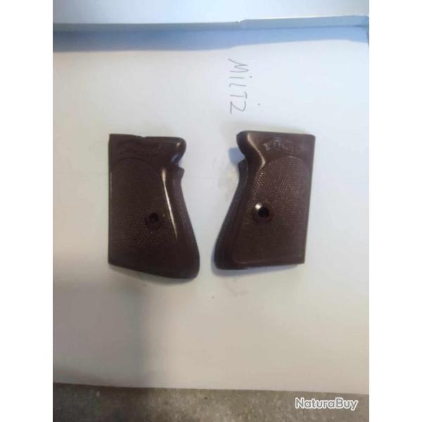 Vend jeux de plaquettes Walther PPK