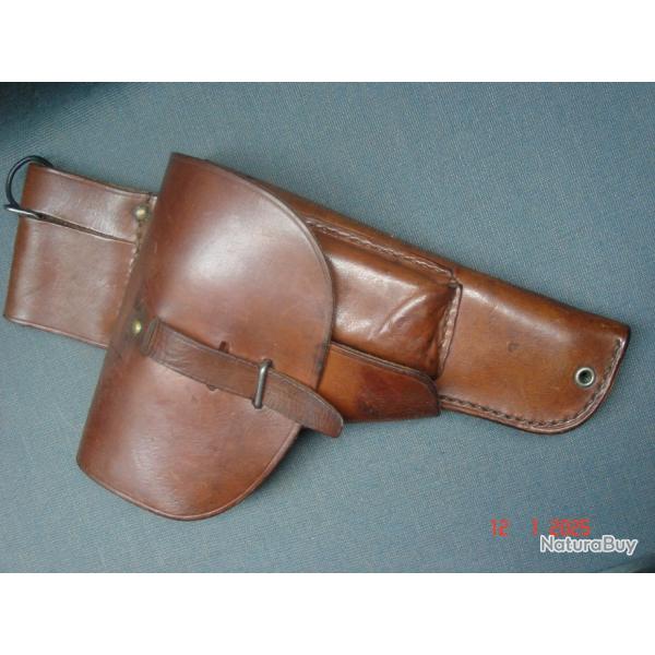 Tr�s bel �tui ou holster en cuir pour pistolet MAC 50 ou COLT 45