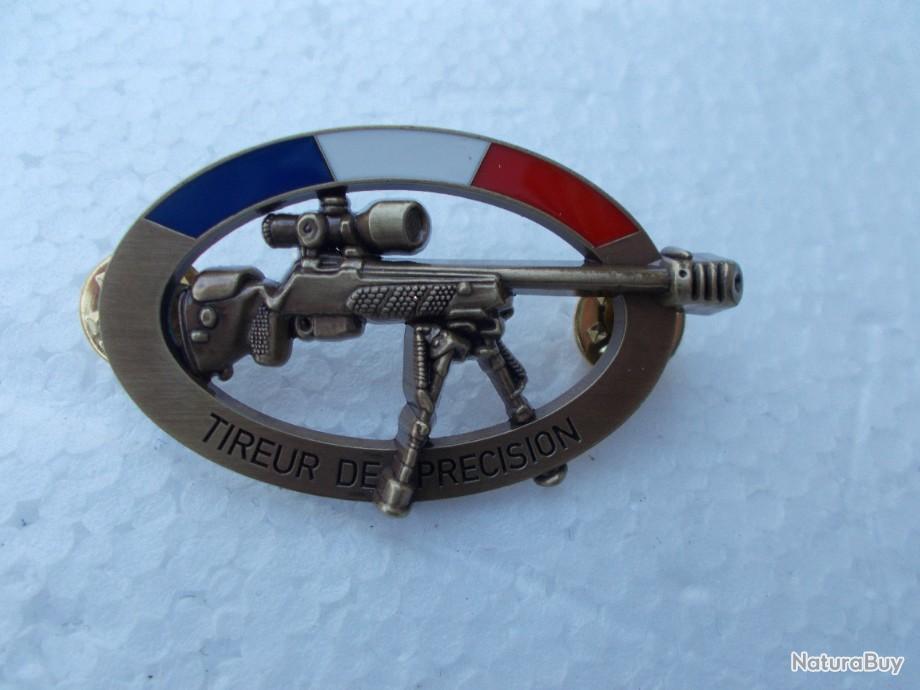 Icône Ligne Pistolet Revolver Pistolet Signe Darmes Et De Graphiques Vectoriels Gm1097628926 294764017