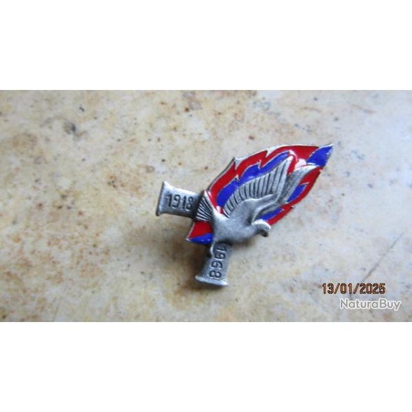 breloques patriotique premi�re guerre poilu  ww1 1918 1968 50 ans comm�moratif colombe paix Drago P