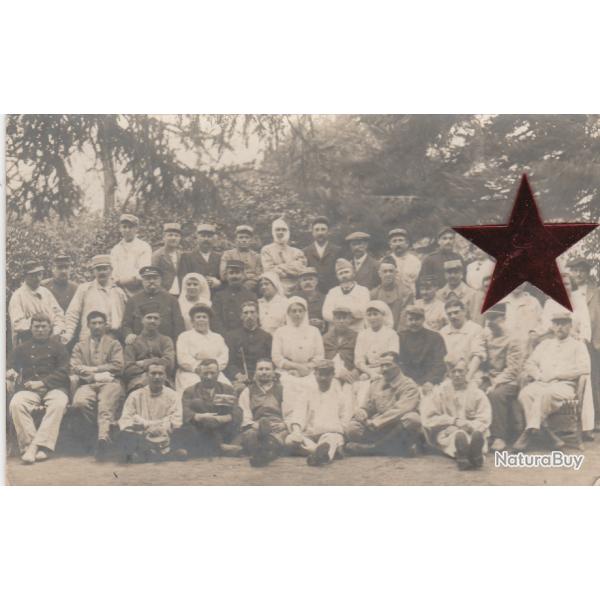 CPA -Carte Photo Groupe de Militaires- Bless�s de guerre, avec infirmi�re  N�849