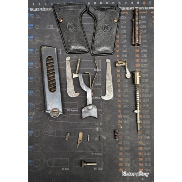 Chargeur 7.65  Manufrance model le fran�ais + pi�ces