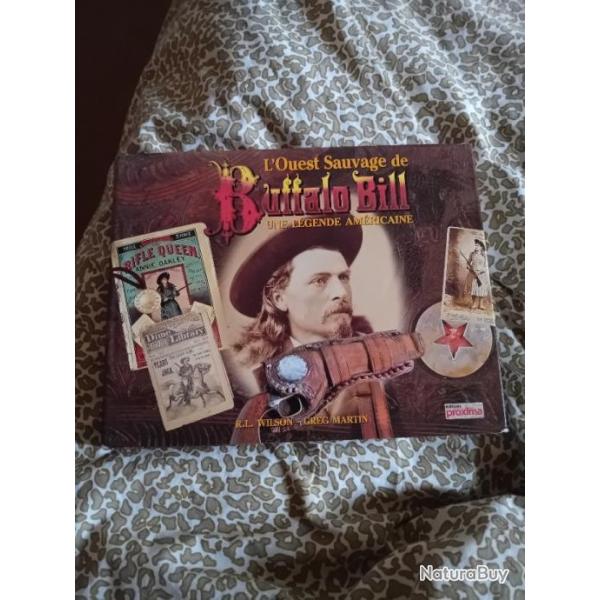 Livre :l'Ouest savage de Buffalo Bill.