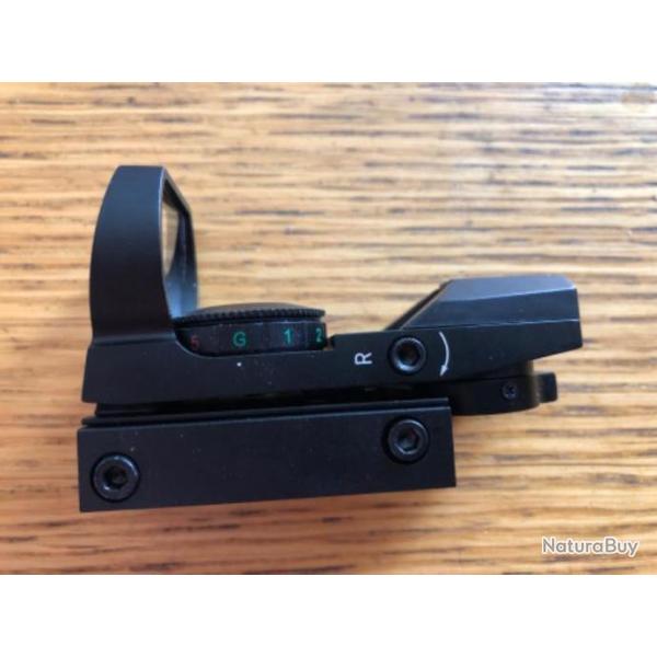 Red hot, viseur point rouge et vert avec 4 r�ticules et 5 luminosit�s r�glables. Rail 22 mm.