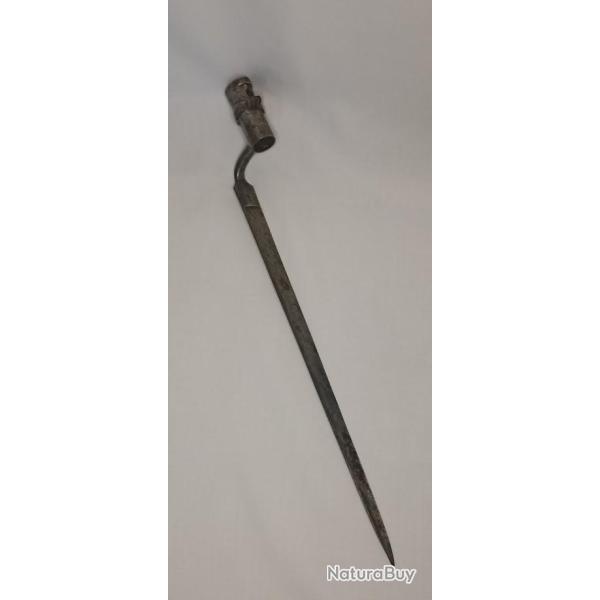 Ba�onnette fran�aise � douille mod�le 1822