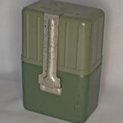 Gamelle vintage arm&eacute;e Croate