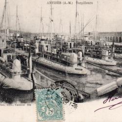 Carte Postale Ancienne - Antibes (A.-M.) Torpilleurs N&deg;7725