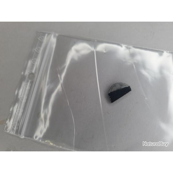 unique d6 22lr  guidon 3