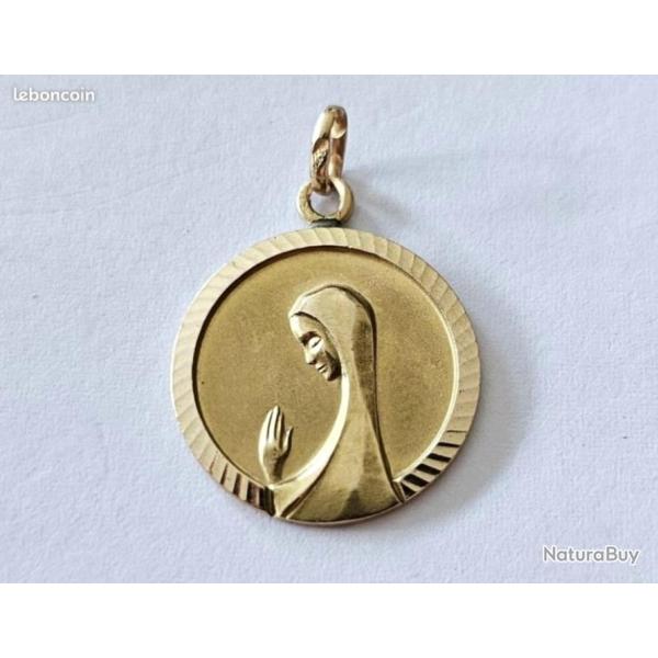 Ancien pendentif or massif 14 carats - Marie - catholique - Chr�tien
