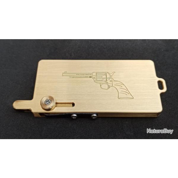 Distributeur d'amorces � poudre noire pour ~120 amorces 4-4.7mm - Gravure Cattleman