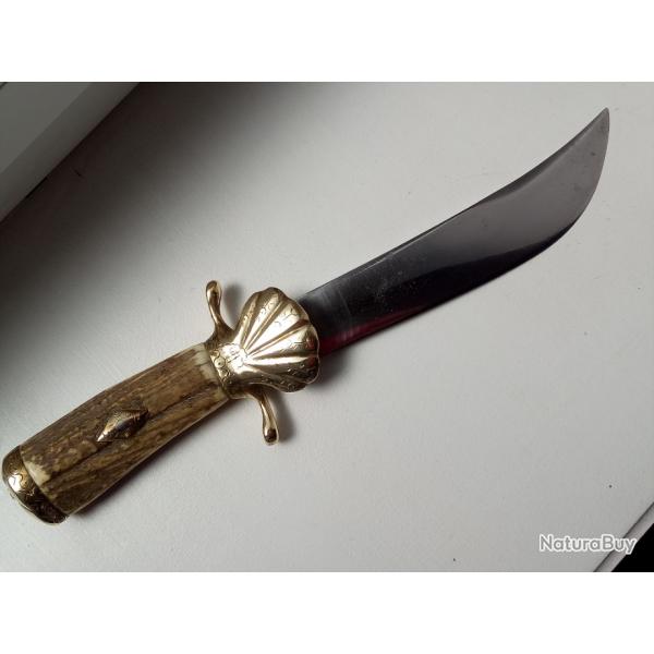 COUTEAU EN CORNE PIRATE