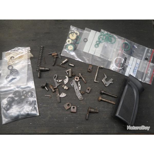 Lot pi�ces diverses 4 REF 33