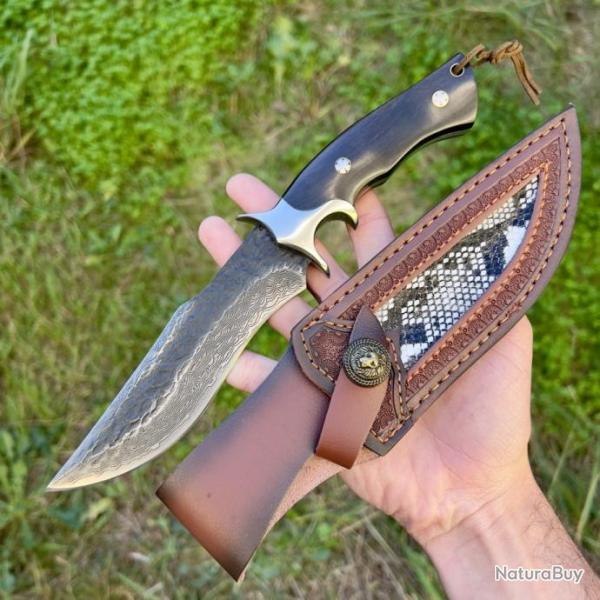 couteau lame fixe acier damas avec �tui imitation peau de serpent #269