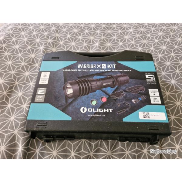Kit d'�clairage pour armes Olight Warrior X 4, 2600 lm