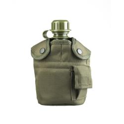 Gourde US en plastique avec quart et housse Woodland Camo