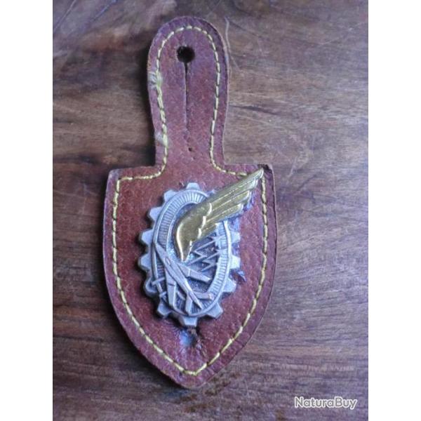 insigne �cole d'enseignement technique / drago paris