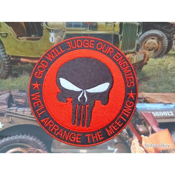 God Will Judge our enemies - 90 mm  A coudre ou � Thermocoller