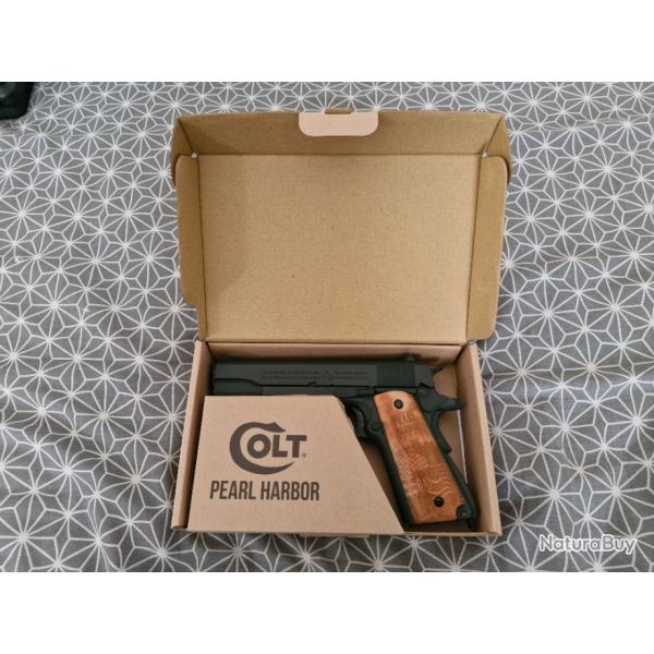 PISTOLET COLT 1911 PEARL HARBOR(Tr�s Rare 200 exemplaires dans le monde)