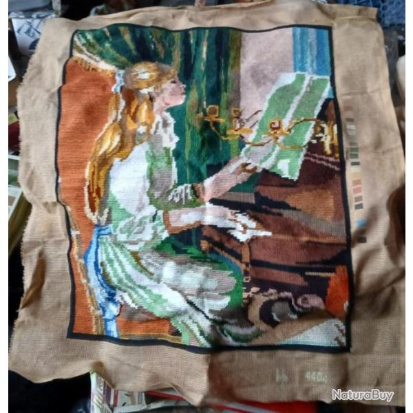 ANCIEN CANEVA TAPISSERIE D�CORATIVE
