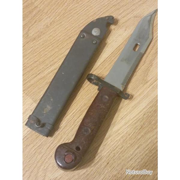 Ba�onnette Kalachnikov au m�me num�ro.