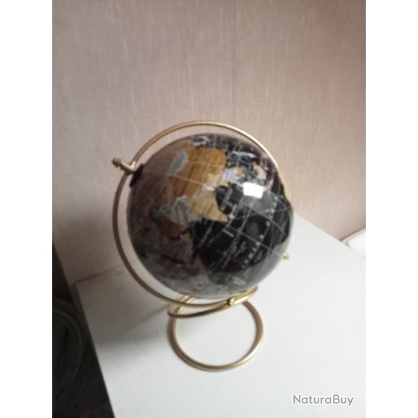 globe de bureau hauteur 23 cm