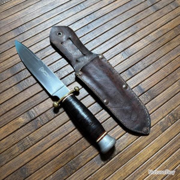 TRES BEAU POIGNARD FRAN�AIS SABATIER JEUNE ANN�E 50 MOD�LE D�POS�