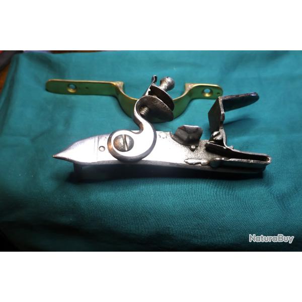 Platines � silex pr� 19�m avec signature...payement en 3 X possible