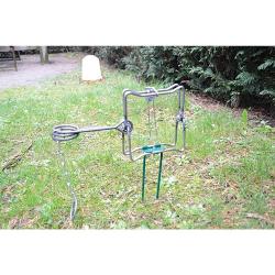 Support pour sur&eacute;lever les pi&egrave;ges en X dimensions 13 X 13 cm