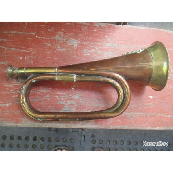 bugle en cuivre et laiton , clairon des SSG , SPECIAL SERVICE GROUP ,PAKISTANAIS