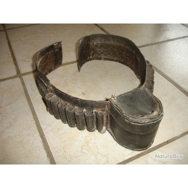 Tr�s ancien ceinturon style mexicain en cuir